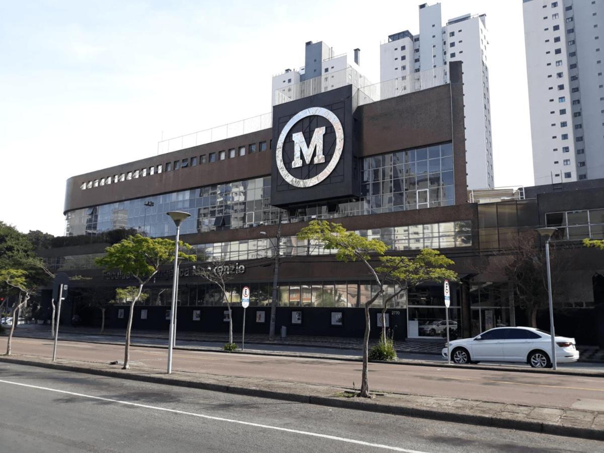 Predio Fantastico No Bairro Mais Requisitado De Curitiba Exteriör bild